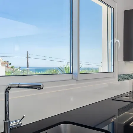 Stunning In Lagunas De Mijas Будинок відпочинку Фуенхірола