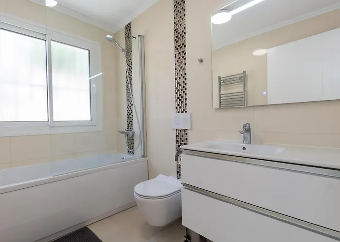 Casa vacanze Stunning In Lagunas De Mijas *