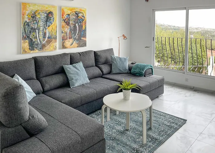 Stunning In Lagunas De Mijas Casa vacanze