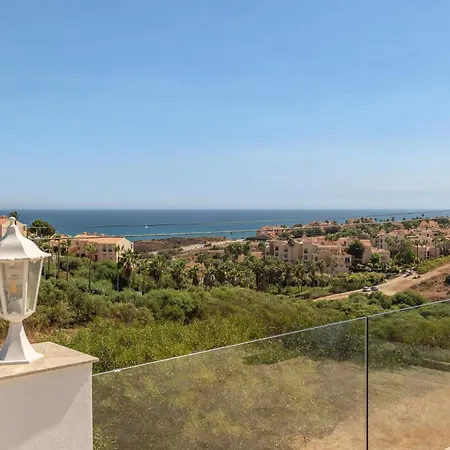 Holiday home 7 Bedroom Beautiful In Lagunas De Mijas