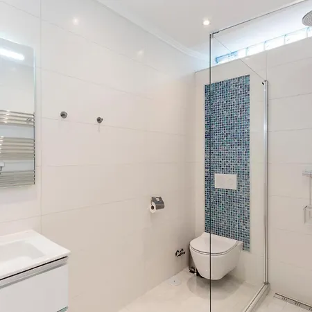 Front In Lagunas De Mijas * Fuengirola