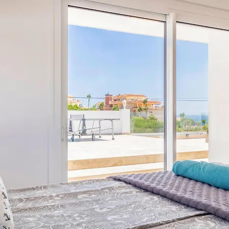 7 Bedroom Beautiful In Lagunas De Mijas Holiday home Fuengirola