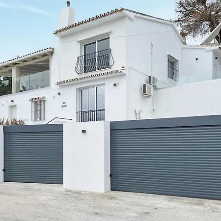 7 Bedroom Beautiful In Lagunas De Mijas * Fuengirola