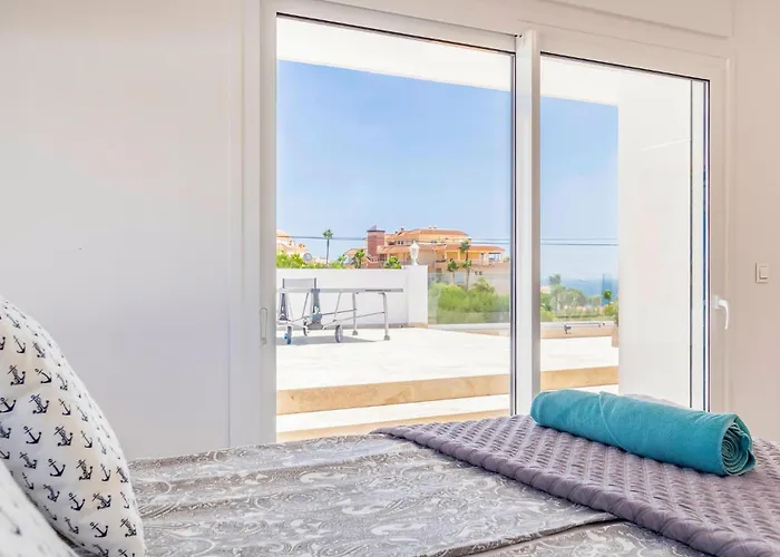 Stunning In Lagunas De Mijas Dom wakacyjny Fuengirola