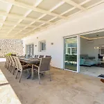 Дом отдыха Beautiful In Lagunas De Mijas *