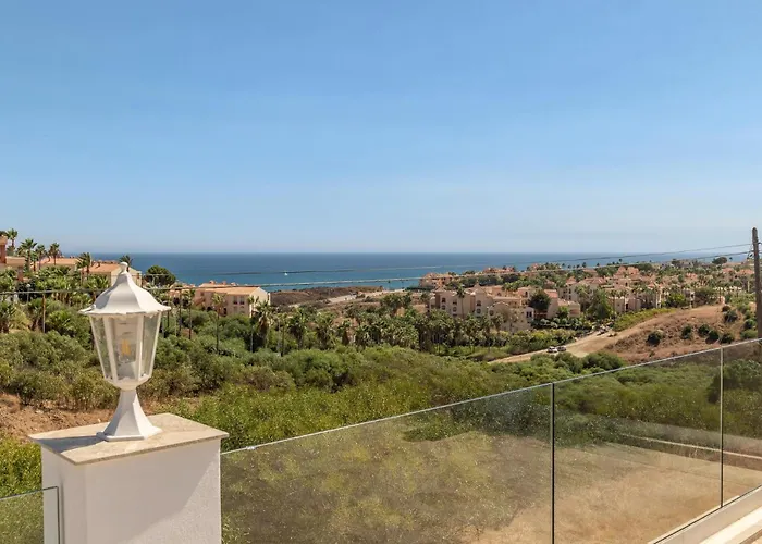 Дом отдыха Stunning In Lagunas De Mijas