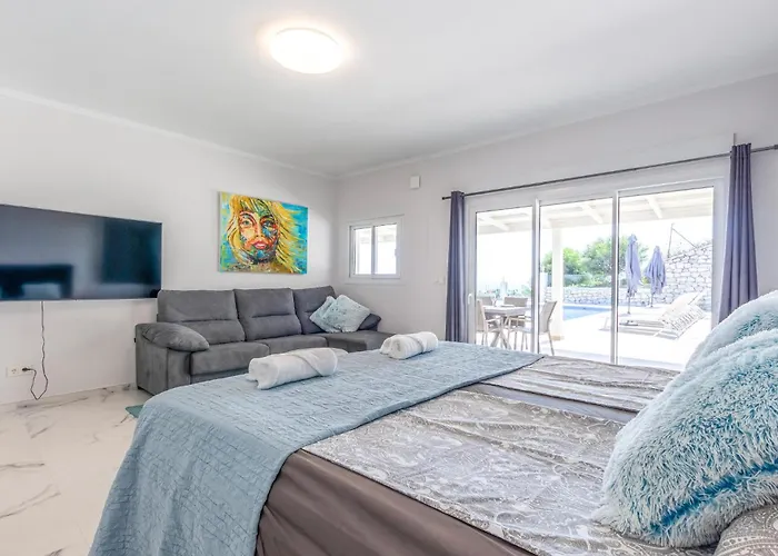 Stunning In Lagunas De Mijas Фуэнхирола