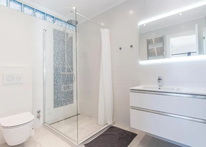 Stunning In Lagunas De Mijas